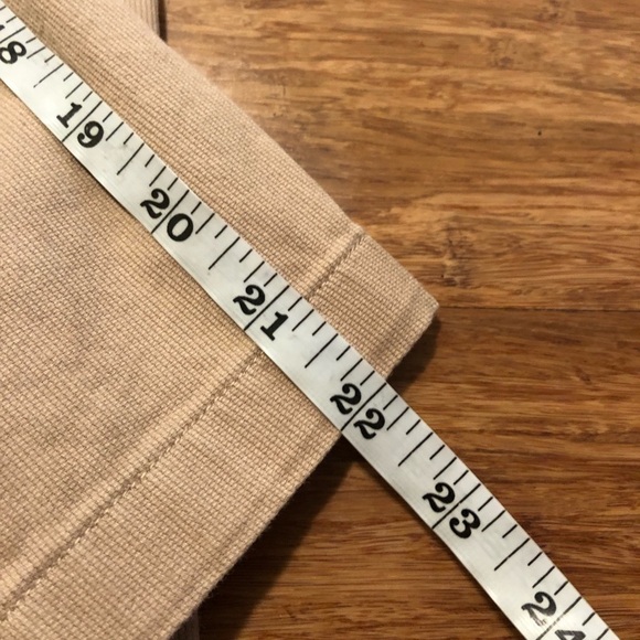 Jones Wear Sport Stretch tan crop wide leg pants. - Picture 11 of 12